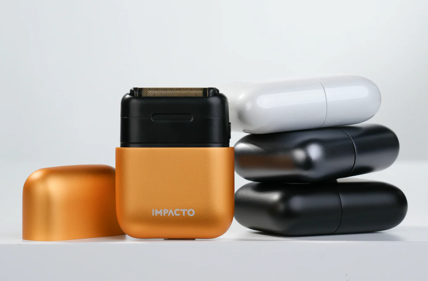 Impacto Micro Wet-Dry Shaver (White) - Image 8